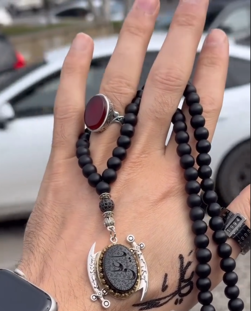 Prestige Hz. Ali Sulemani Black Dual Sword Aqeeq Tasbih– Shifa Ki Tasbeeh